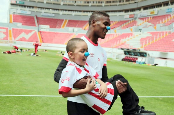 Brayan Beckeles y su solidaridad con los indocumentados en la ruta a EUA