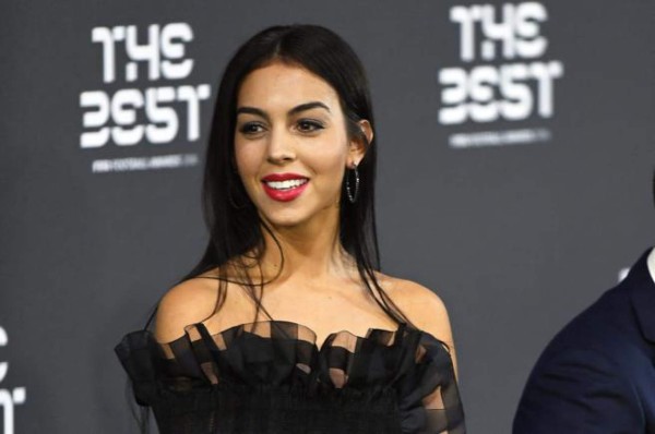 Las novias y esposas de los jugadores del Barcelona y Real Madrid