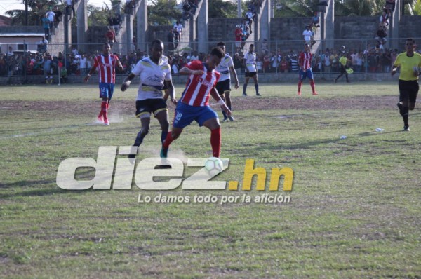 ¡Locura total! Las curiosas imágenes que nos dejó el Galaxy-Olimpia en Roatán