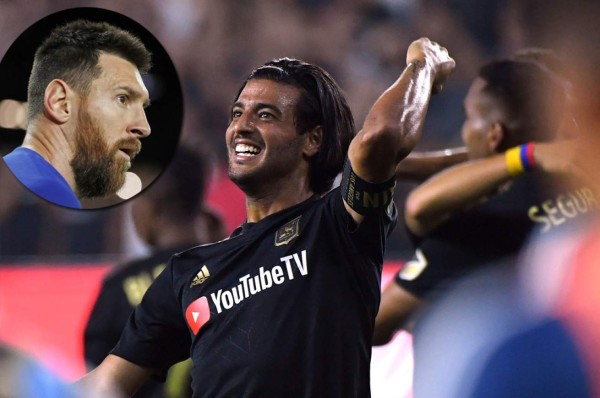 Carlos Vela coquetea con el Barcelona y Messi para llegar cedido en enero