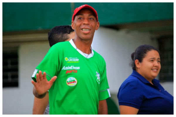 Guillermo 'Memo' Bernárdez, cerca de dirigir a la selección de Belice