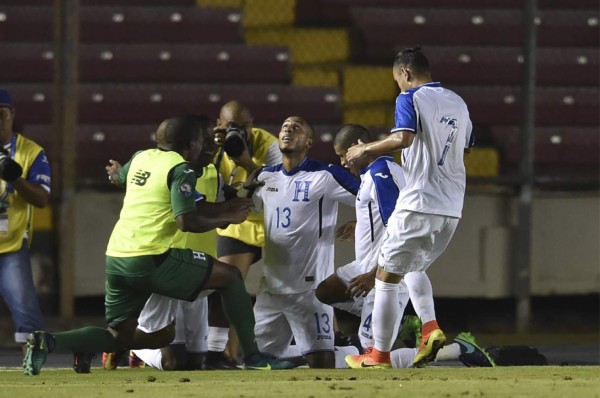 Hace 32 años no le ganaba Honduras a Panamá en suelo canalero