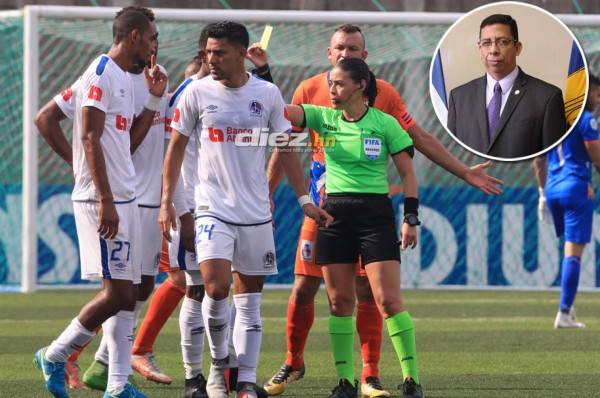 Vicerrector de la UPNFM sobre Melissa Pastrana: 'Los errores son tan repetitivos y de la misma doñita'