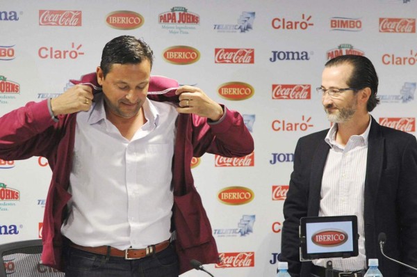 Costa Rica: Jeaustin Campos toma las riendas del Saprissa