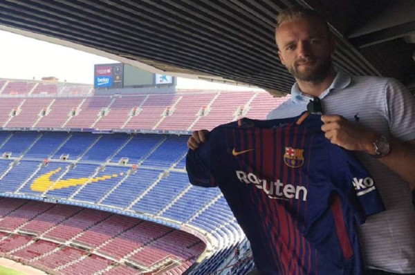 Ryan McLauling se burla de sus seguidores con su fichaje al Barcelona