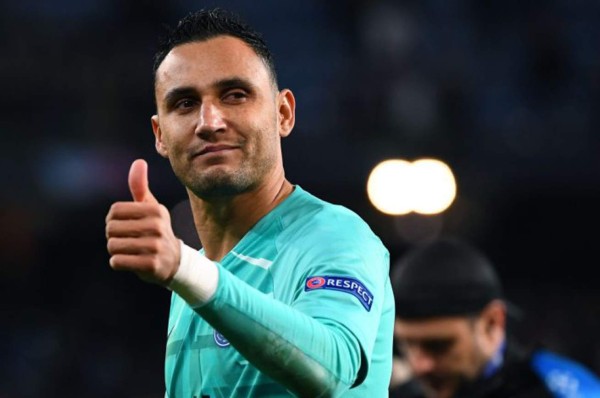 Presión para Keylor Navas: PSG estaría negociando el fichaje de famoso portero