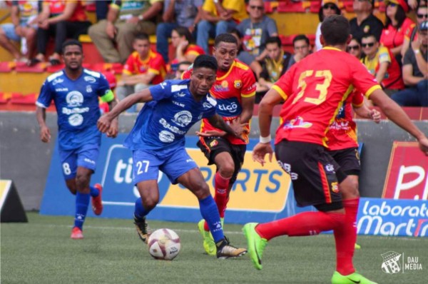 Herediano vence a Árabe Unido en segunda fecha de la Copa Premier