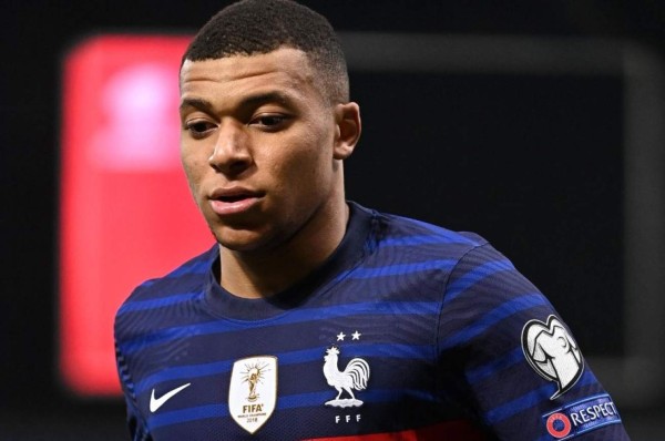 La estratosférica suma de dinero que ofrece el PSG a Mbappé para evitar que vaya al Madrid