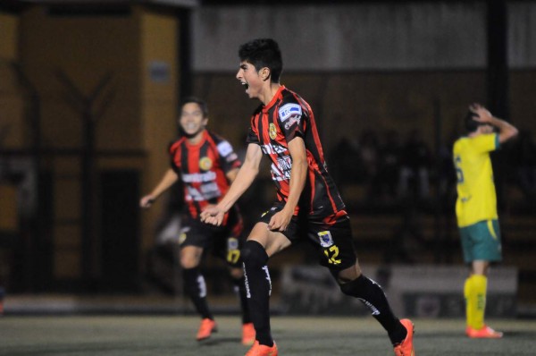 RUMORES Y FICHAJES: Manchester City va por un tico