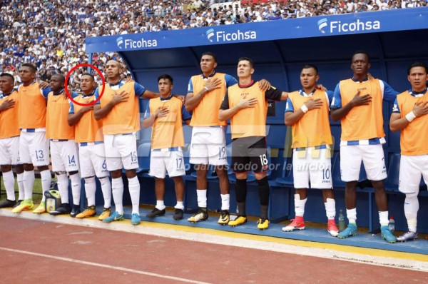 Acosta: 'Siento un poco de tristeza por hacer un viaje largo y no jugar'