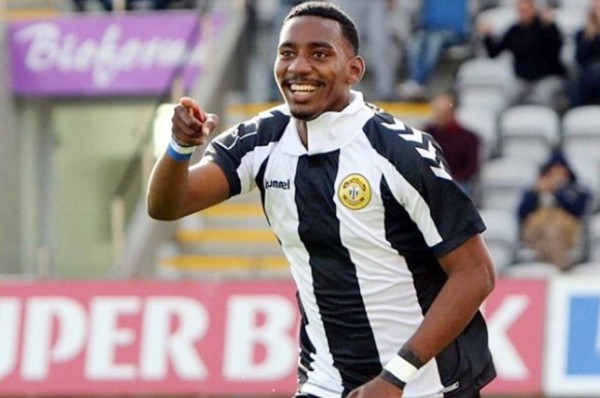 Bryan Róchez renovó por tres temporadas con Nacional y asegura jugar en primera división de Portugal