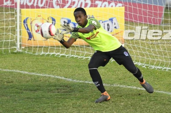 ¡Los futbolistas 'borrados' en el Clausura 2021! Figuras de Olimpia que casi no vieron acción en las vueltas regulares