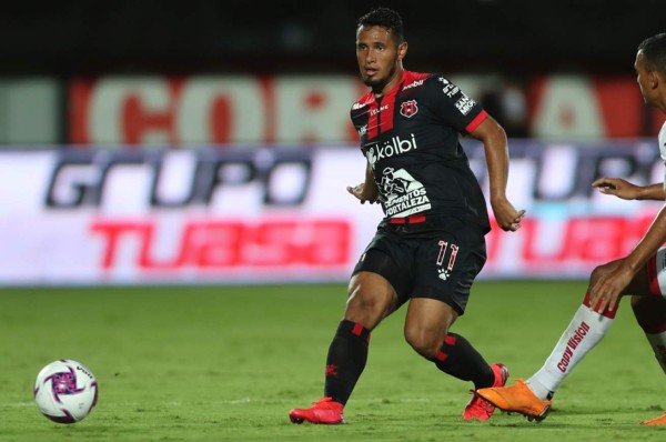 Alex López a la afición del Alajuelense: 'Lo que más anhela mi corazón es el anhelado título'