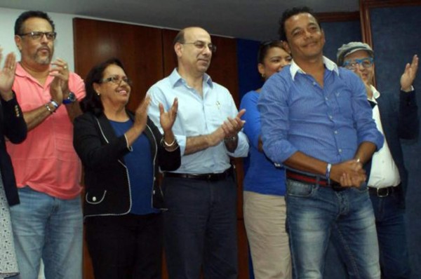 Dani Turcios se lanza por una candidatura a diputado por el Partido Nacional