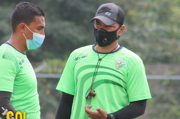 Rony Morales renuncia a su cargo como técnico del Social Sol de la Liga de Ascenso