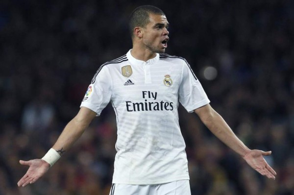 Pepe, muy cerca de abandonar el Real Madrid