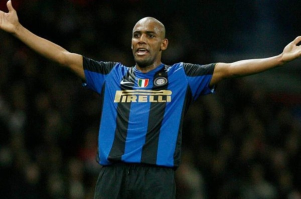 Exótico nuevo destino: Maicon, de convertirse en el mejor lateral del mundo a jugar en San Marino