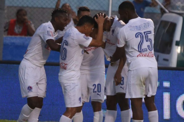 Camaroneros y militares esperan al Olimpia