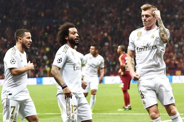 Real Madrid regresa a la vida en Champions con triunfo ajustado ante Galatasaray