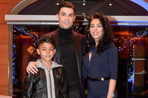 Así reaccionó Cristiano Ronaldo cuando esperó hasta 40 minutos en un restaurante italiano