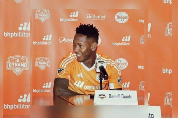 Romell Quioto y Alberth Elis tiemblan de frío en Houston