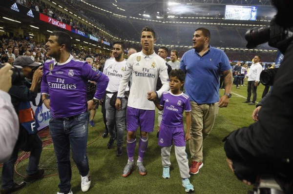 ¿Qué hizo Cristiano con su novia Georgina y por qué lloraba su hijo?