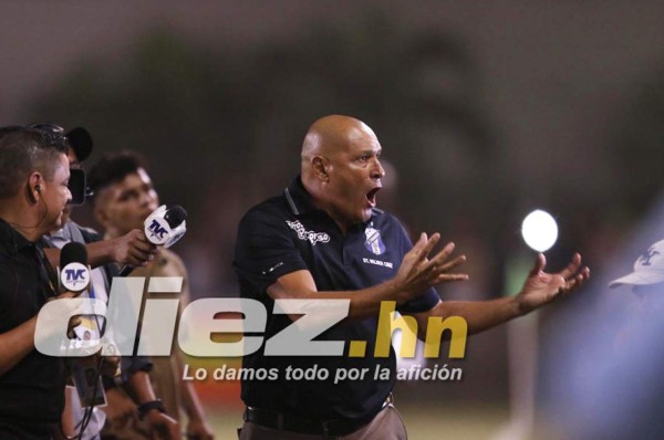 Wilmer Cruz aprueba jugar jueves y sábado ante Olimpia