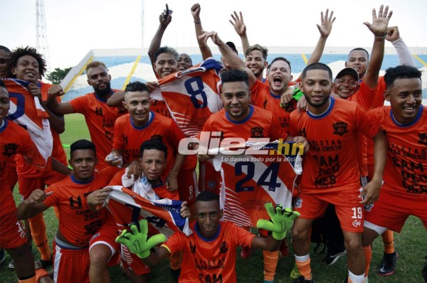 Nacional de El Pino, Atlántida, firma su ascenso a Segunda División tras vencer en penales al San Juan