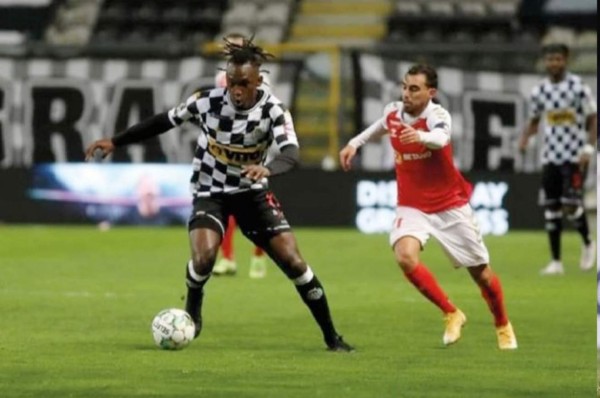 El Boavista fue goleado por el Braga; los hondureños Alberth Elis y Jorge Benguché vieron acción