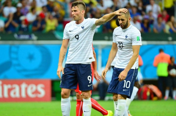 Benzema pone por los suelos a su compatriota y Campeón del Mundo Olivier Giroud