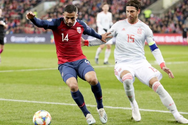 Nuevo récord: Sergio Ramos juega su partido 168 con España y supera a Iker Casillas