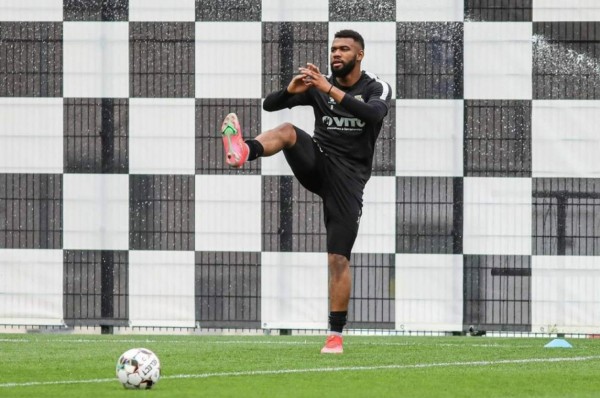 Jorge Benguché supera el coronavirus y se incorpora a los entrenamientos del Boavista