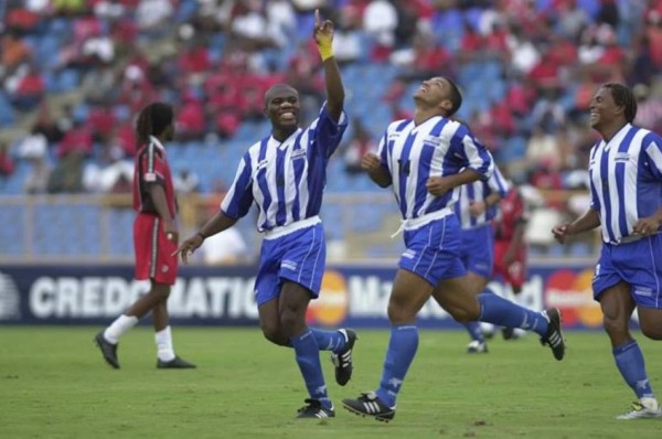 Se cumplen 19 años ¿Qué pasó con los futbolistas de Honduras que sufrieron la dolorosa eliminación contra México en 2001?