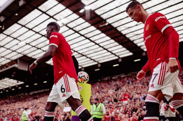 La cena de Cristiano tras su debut con Manchester United: Georgina lució espectacular y su madre vestía 'caro'
