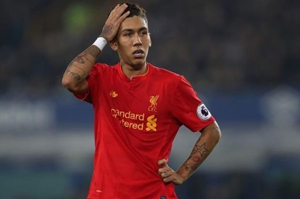 Firmino se queda sin conducir por andar bebido