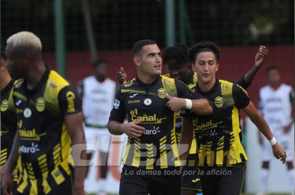 ¡Beso al escudo y un Yankel 'renovado'! Así se vivió en imágenes el vibrante clásico sampedrano