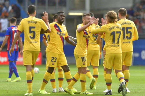 Barcelona vence al Eibar con goles de su tridente y mete presión al Real Madrid en la cima