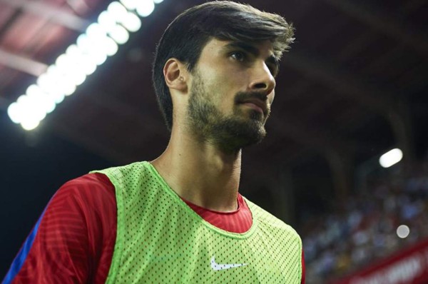 André Gomes, baja para el Barcelona ante Celta de Vigo