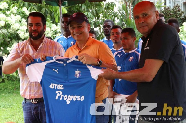 Wilmer Cruz ya está habilitado para dirigir ante la UPNFM