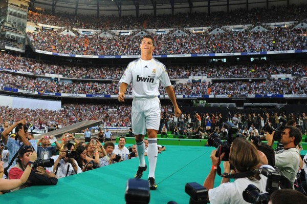 Homenaje a Cristiano Ronaldo con las mejores narraciones de Manolo Lama