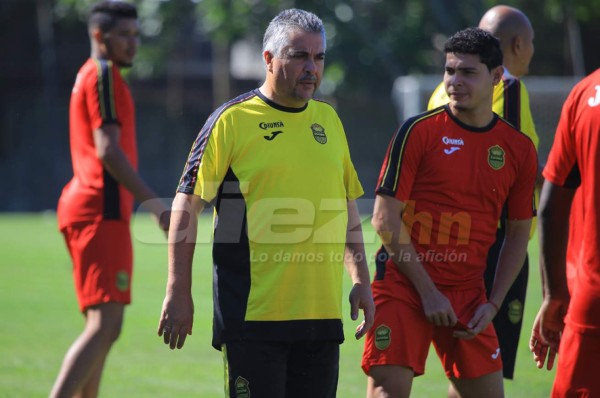 Ramiro Martínez sobre refuerzos uruguayos: 'Puedo decir que casi, falta firmar papeles'