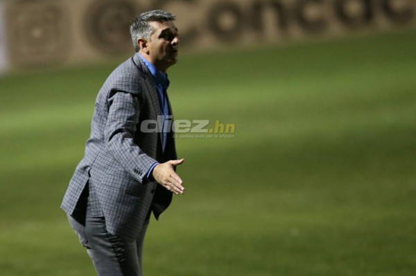 Diego Vázquez: 'Fueron 180 minutos complicados y ahora estamos ilusionados'