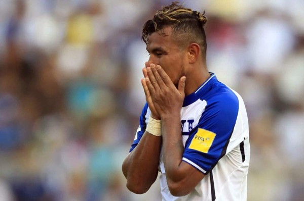 ¡LAMENTABLE! El volante Mario Martínez también se perderá la Copa Oro