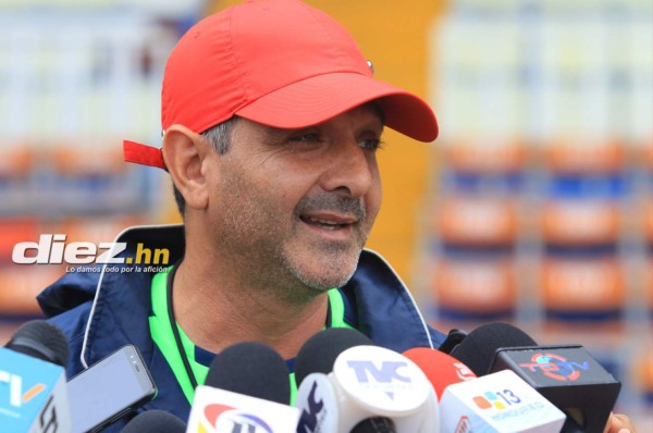 Diego Vázquez: 'Ni al Real Madrid le exigen que haga seis o siete goles'