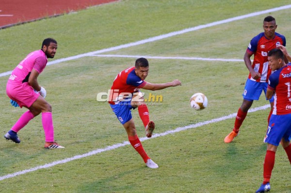 Con sorpresas: El 11 de Olimpia para enfrentar a Motagua en el clásico capitalino