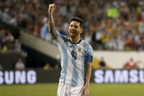 FIFA reducirá castigo de Messi a dos partidos