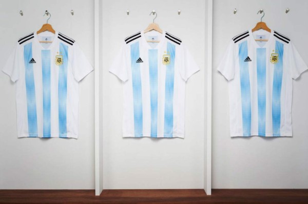 ¿Qué significan los escudos de los uniformes de las 32 selecciones que estarán en Rusia 2018?