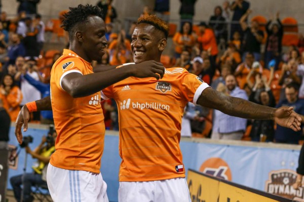 El Vancouver Whitecaps a medir la velocidad de los catrachos