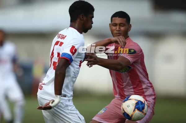 NO SE VIO: El hijo del 'Cuervo” Maradiaga y el sobrino de Maynor Figueroa jugaron; sin luz en La Ceiba