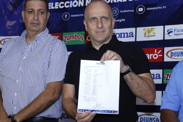 Fabián Coito anuncia convocatoria especial de jugadores Sub-18, Sub-23 y mayor